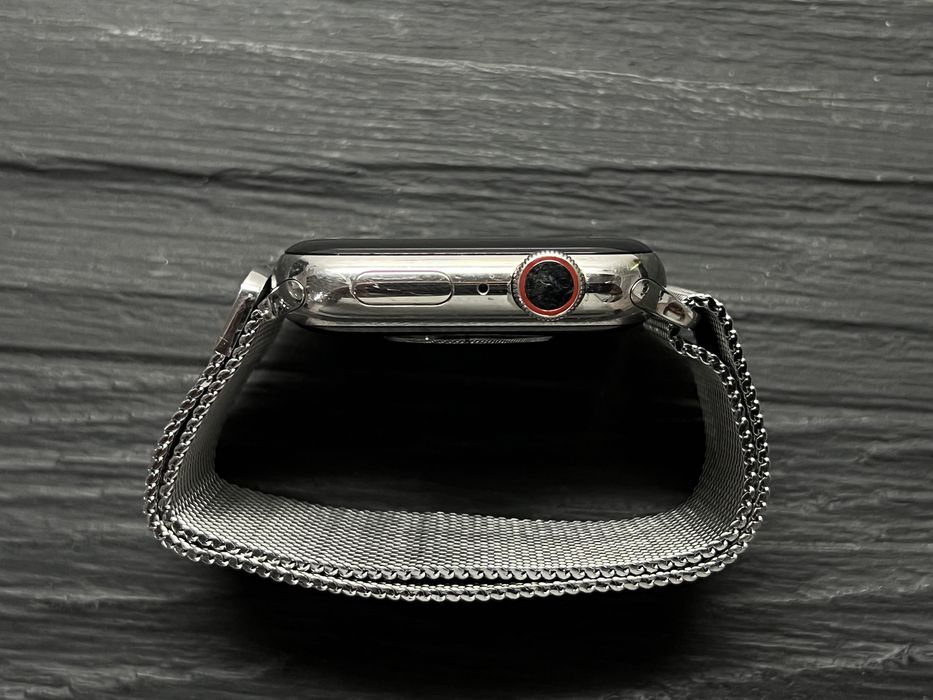 MAГAЗИН Apple Watch Series 6 44mm Stainless Steel Milan Trade-In/Обмен