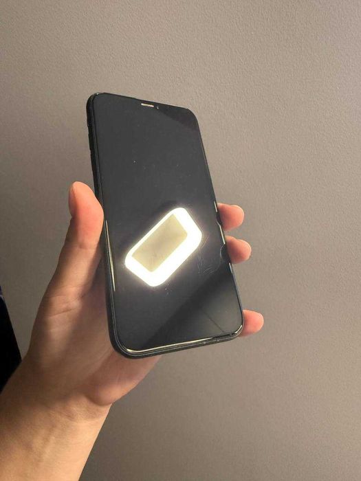 Iphone xr 64 gb - 3 500 грн. R-sim