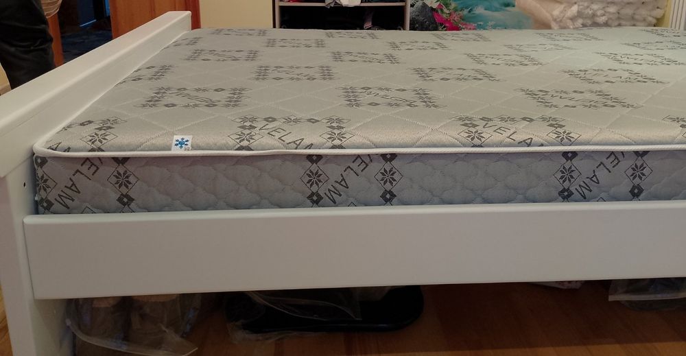 Ліжко двоспальне