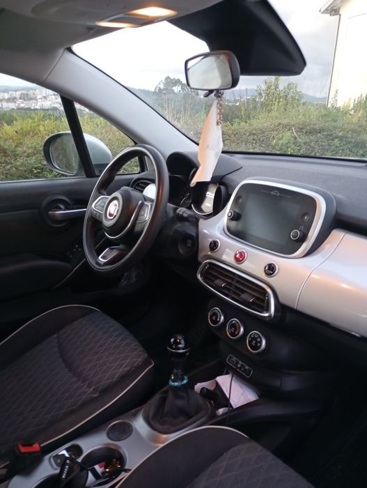 Fiat 500x 38.000 kms muito bom estado geral comprado novo uma mão de livrete