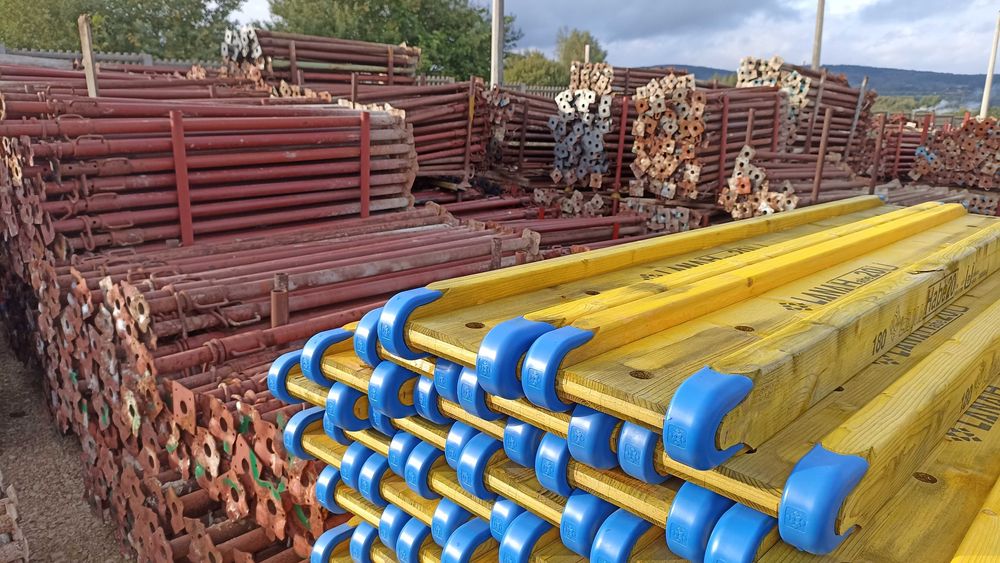 Dźwigar H20 Doki Belki Dźwigary Stemple budowlane Szalunek stropowy