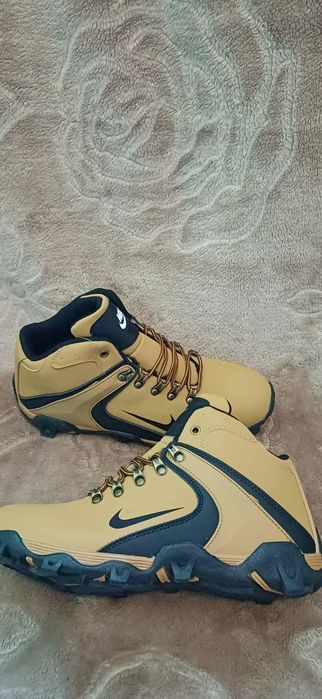 Buty męskie rozmiar 45