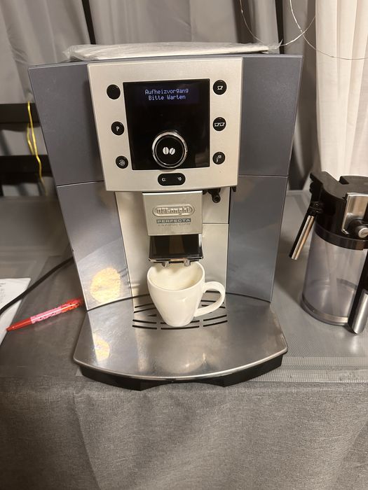 Кофемашина Delonghi  perfecta cappuccino
