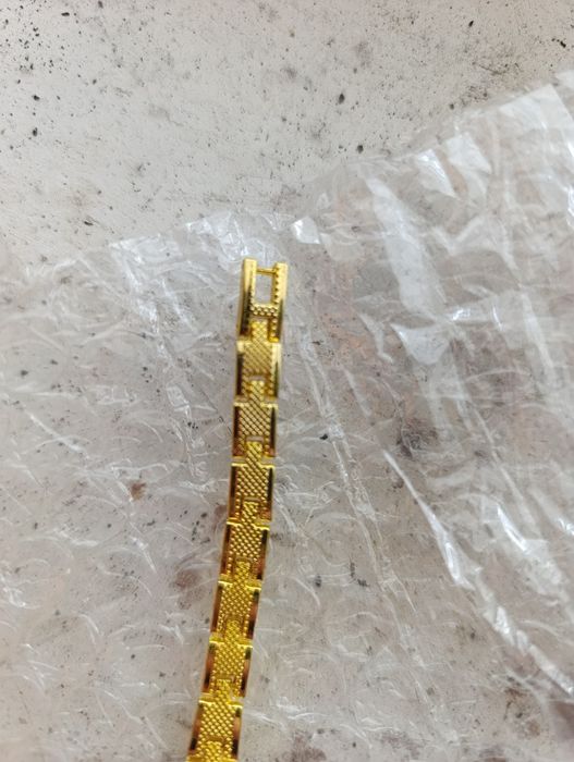 Годинник жіночий наручний