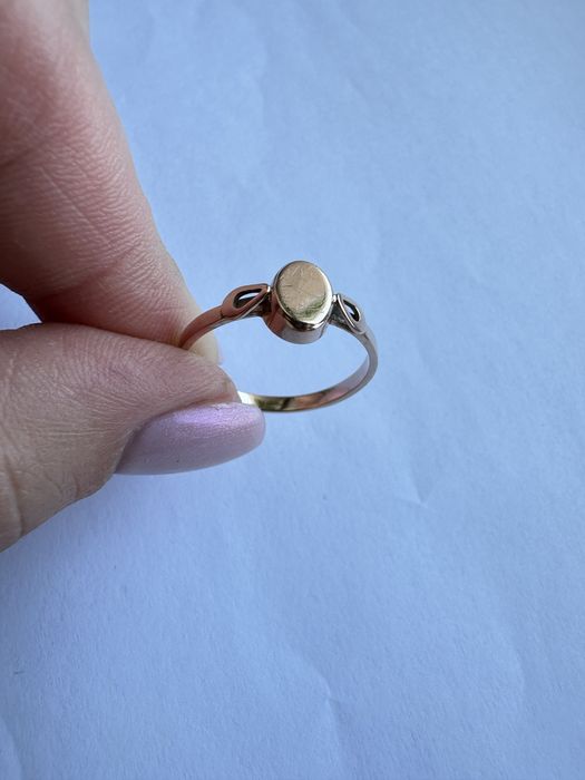 Кольцо золотое 585, р.19,5 вес 2,05 гр каблучка золото