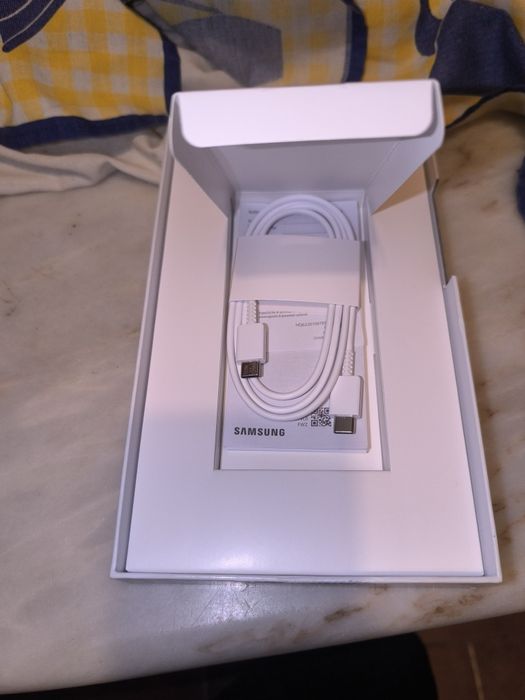 Samsung galaxy tab A9 4RAM 64GB memória com capa e película 140 euros