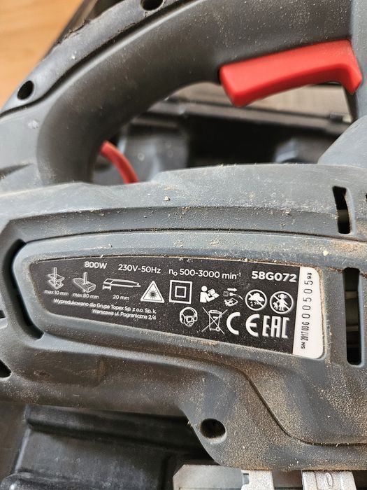 Wyrzynarka Graphite 800w
