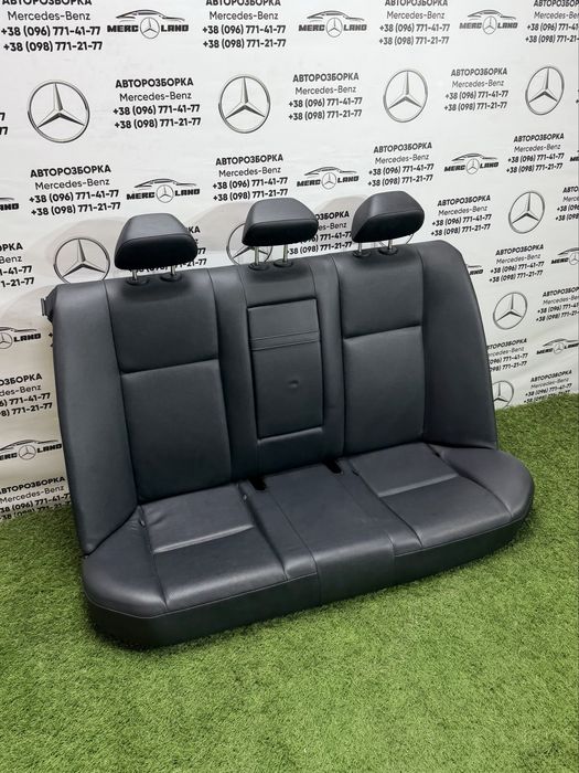 W204 задній диван салон кожа сідушки C-class Мерседес Розборка