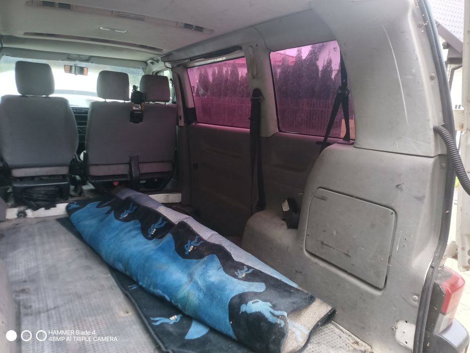VW T4 Carawela Doka fotele pasy wnętrza