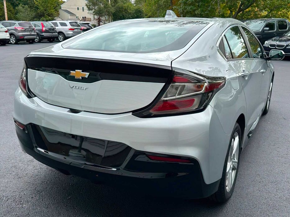Chevrolet Volt      2016