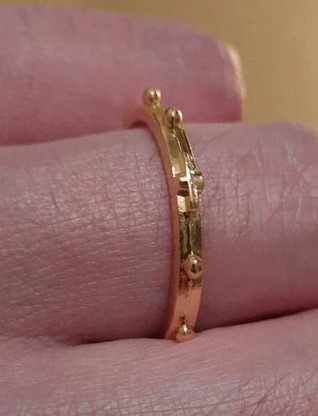 Różaniec na palec - stal-kolor złoty 17 mm UNISEX