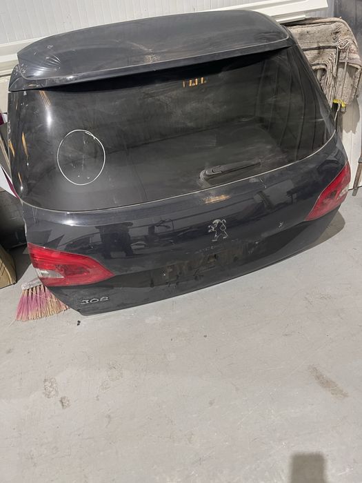 Tampa de mala completa dum Peugeot 308