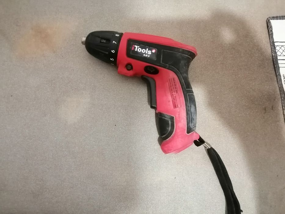 Berbequim/Parafusadora a Bteria/Pilhas iTools