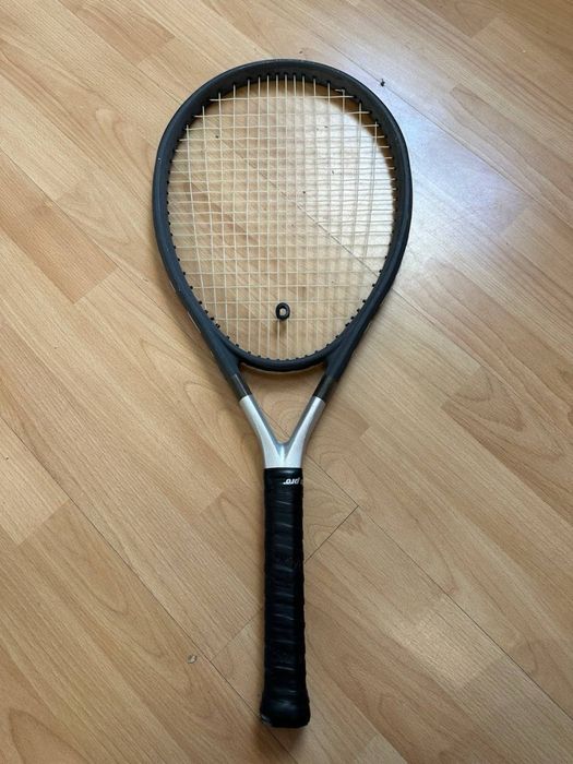 Тенісна ракетка для великого тенісу