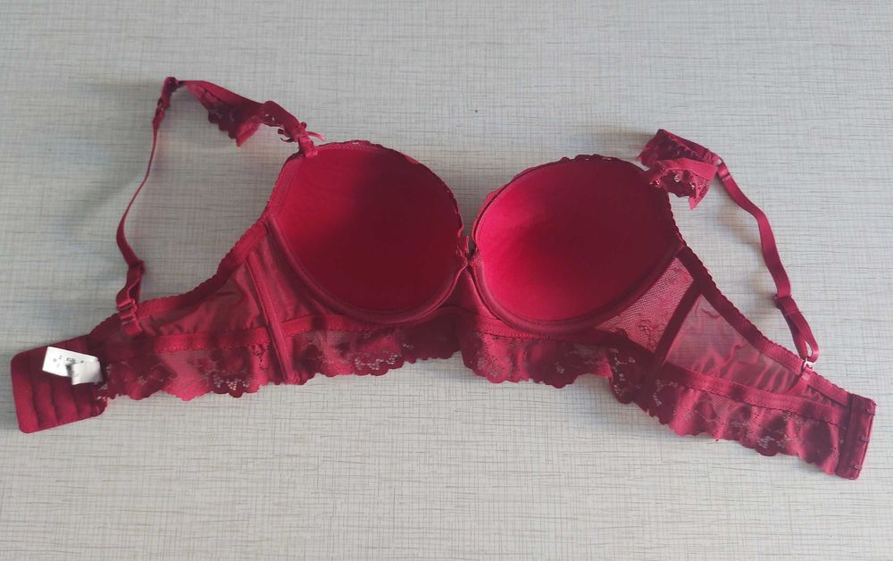 Бюстгальтер Acousma 75B бардовий