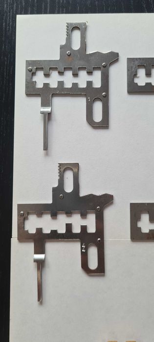 Segredo fechadura CISA (porta direita)