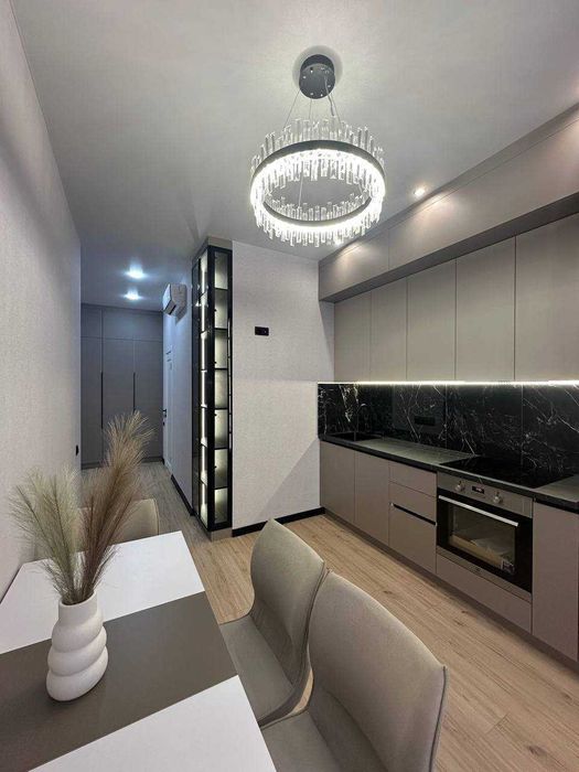 телевизор прикрепить на кронштейн