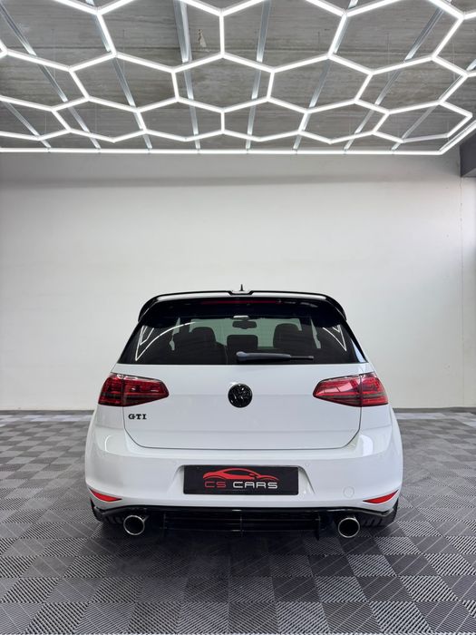Volkswagen Golf — fotografia 5