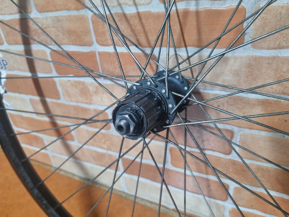 Roda traseira Shimano 26 - Bom Estado