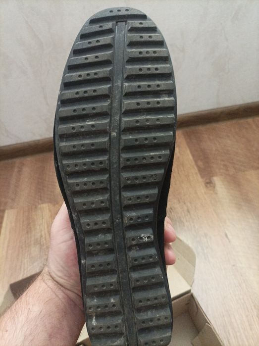 Продам макасини 41р.