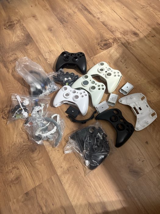 Obudowy do padów xbox 360 przyciski itp.