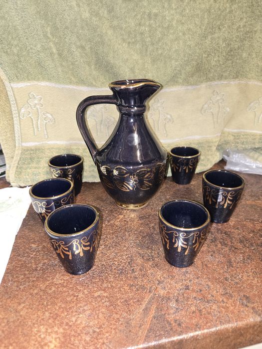Dzbanek z kubeczkami