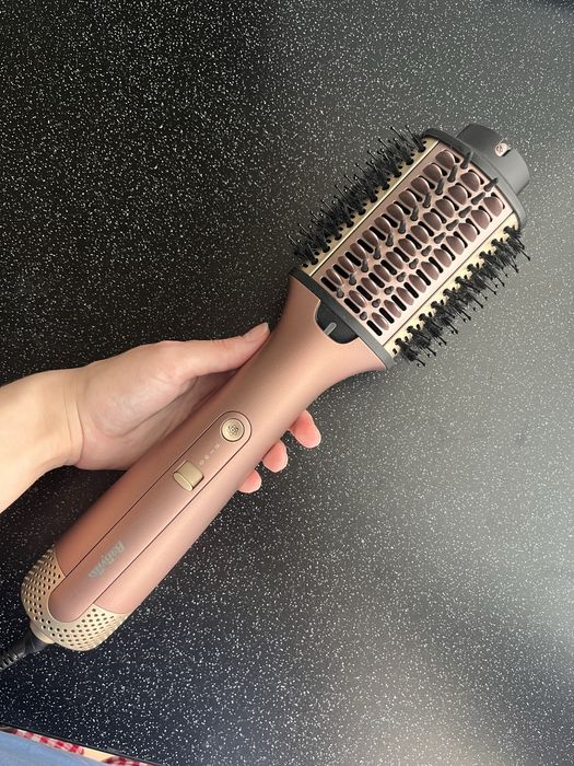 Фен-щітка Babyliss Air Power Volume