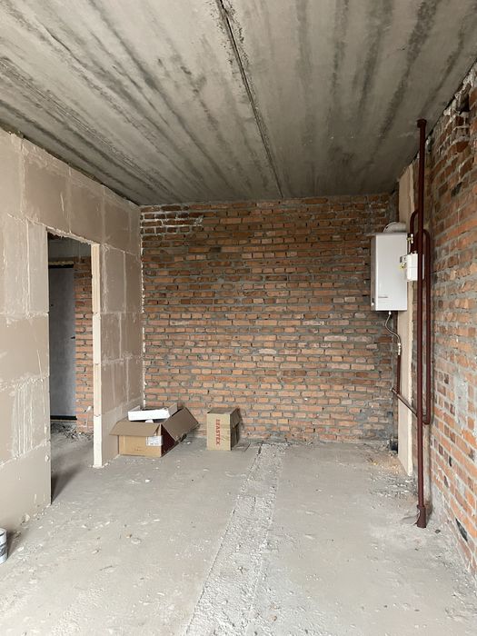 Продаю 1-кімнатну квартиру в передмісті Києва