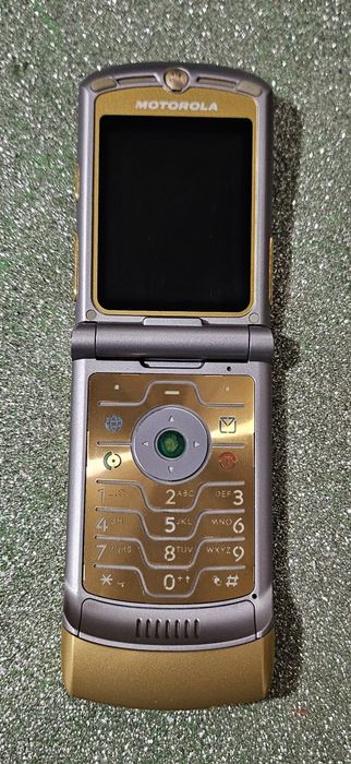 Motorola Razor V3 Dolce & Gabbana