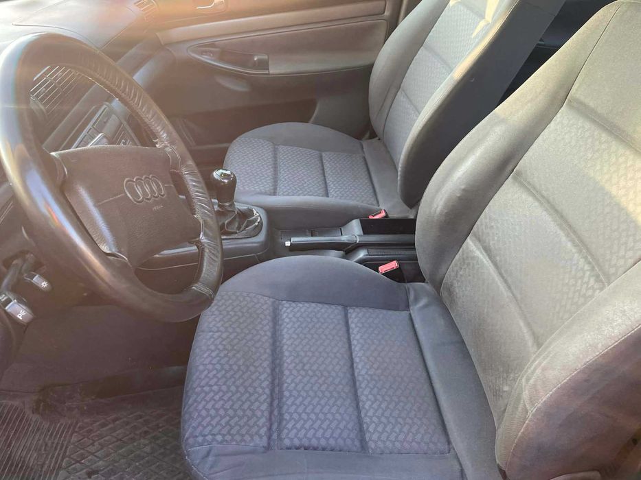 Audi A4 B6  1.6 Benzyna+gaz