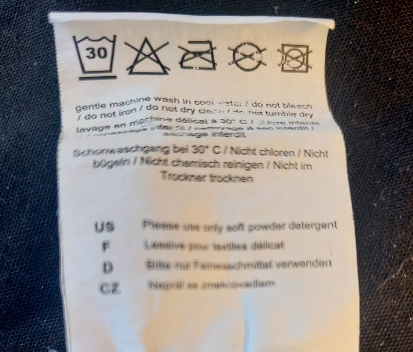 Barnsley    FC,czapka.