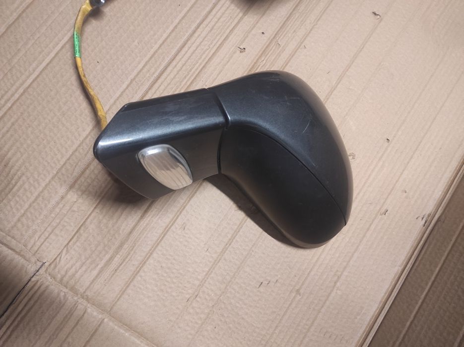 Lusterko lewe Peugeot 308 6 pin