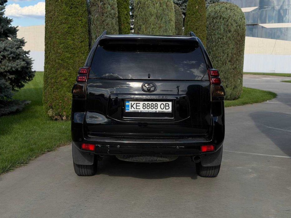Продам Toyota Prado 150 3.0 2011