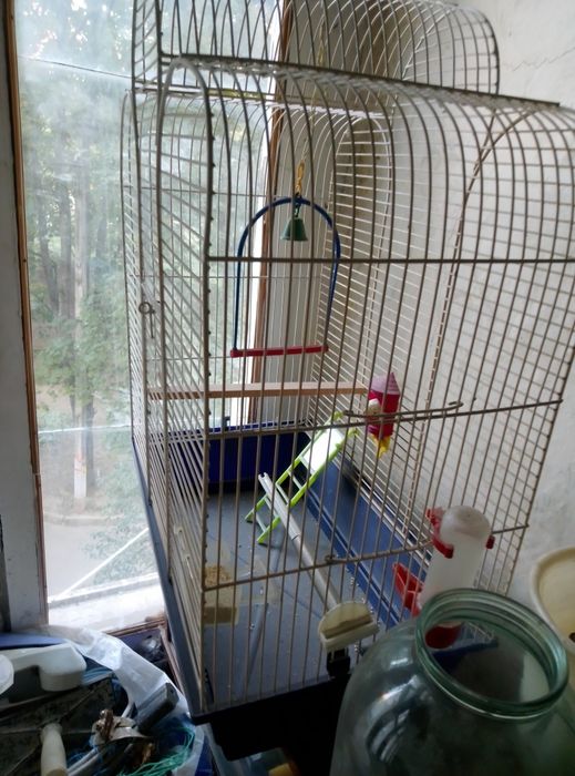 Продам клетку для птиц