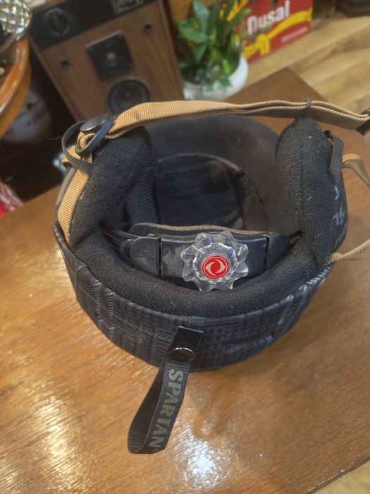 Kask narciarski Spartan