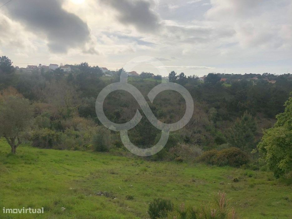 Terreno misto com projeto de construção moradia na zona de Almoinha...