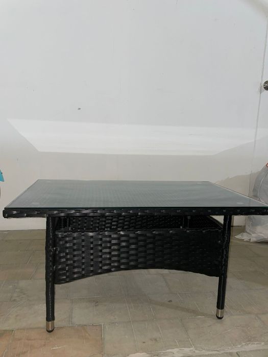 Conjunto de 2 cadeiras e mesa de exterior