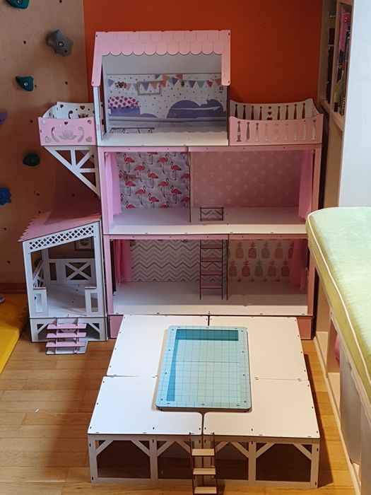 Ляльковий будинок  Nestwood с басейном для Барбі Лол