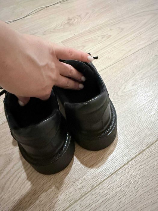 Кеды кожа питона черные на липучках