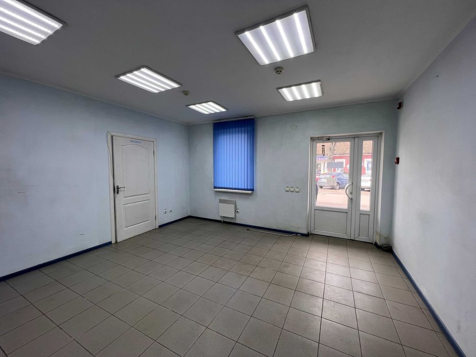 Продаж комерційного приміщення в центрі міста Житомир