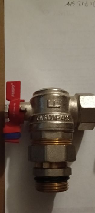 FERRO Zawór kątowy