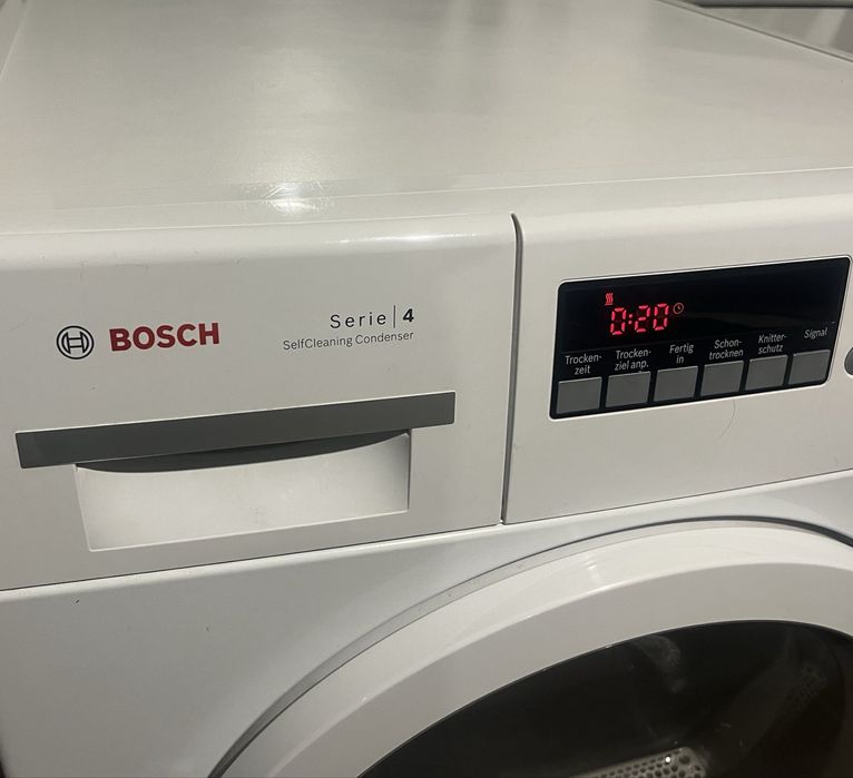 2016рік Сушка Bosch Serie4 сушильна машина тепловий насос компресорна