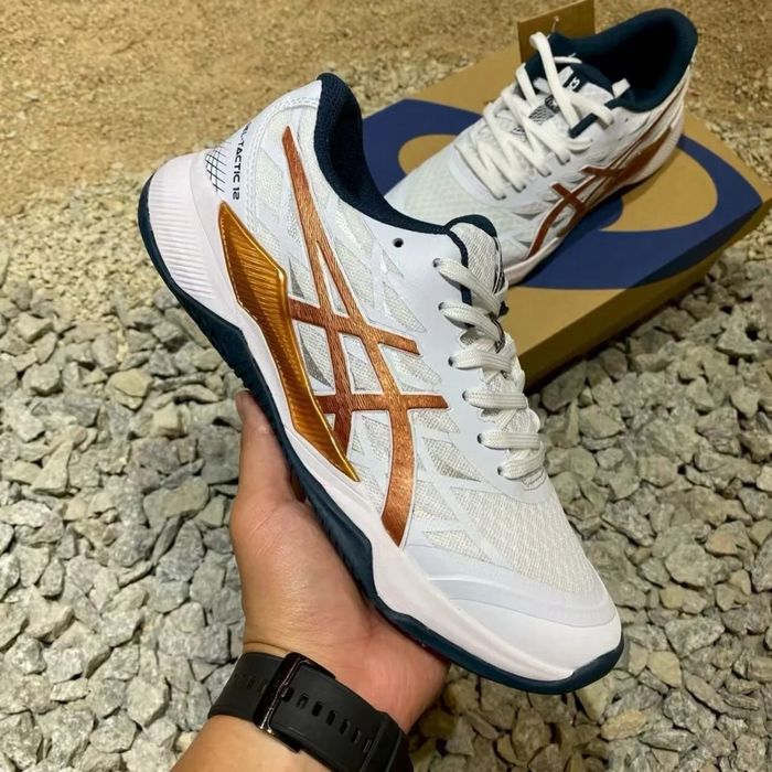 asics gel tactic 12 - купити чоловіче взуття - Ціна на OLX.ua