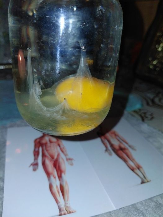 Зливаю віск,знімаю порчу, страх,переляк у дорослих та дітей.По фото