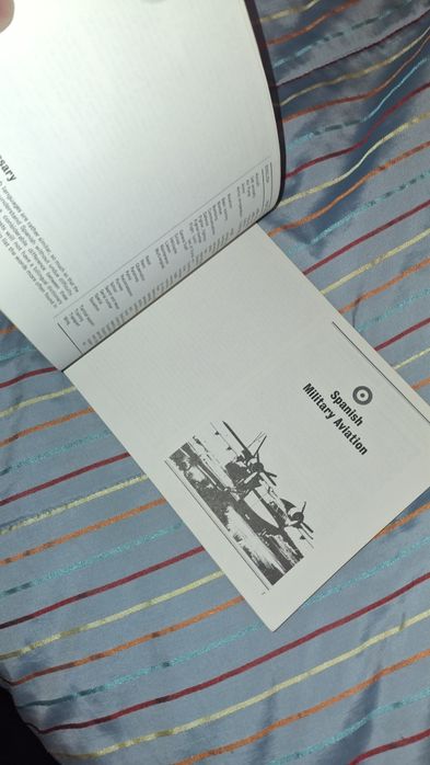 Spanish Portuguese military aviation livro aviões helicópteros militares