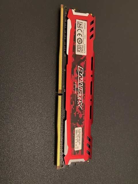 Memória Crucial Ballistix Sport LT Red 16GB DDR4