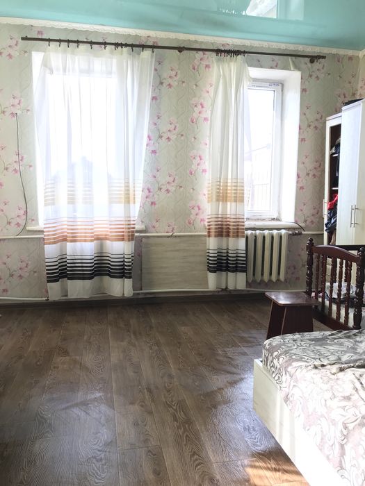 Продаж невеликого будинку р- н КРЕС  Покровський