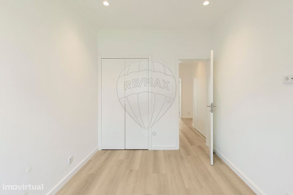 Apartamento T2 para arrendamento