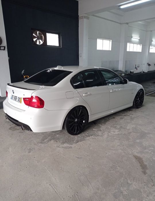 BMW 318d pack M origem