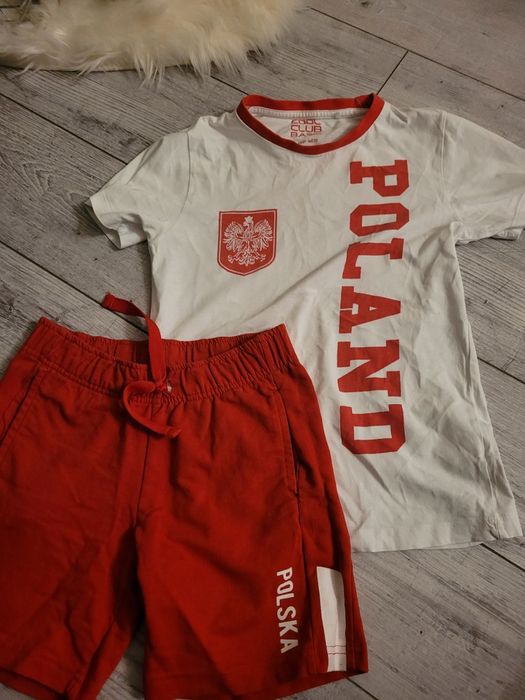 Komplet piłkarskie 122/128 Polska